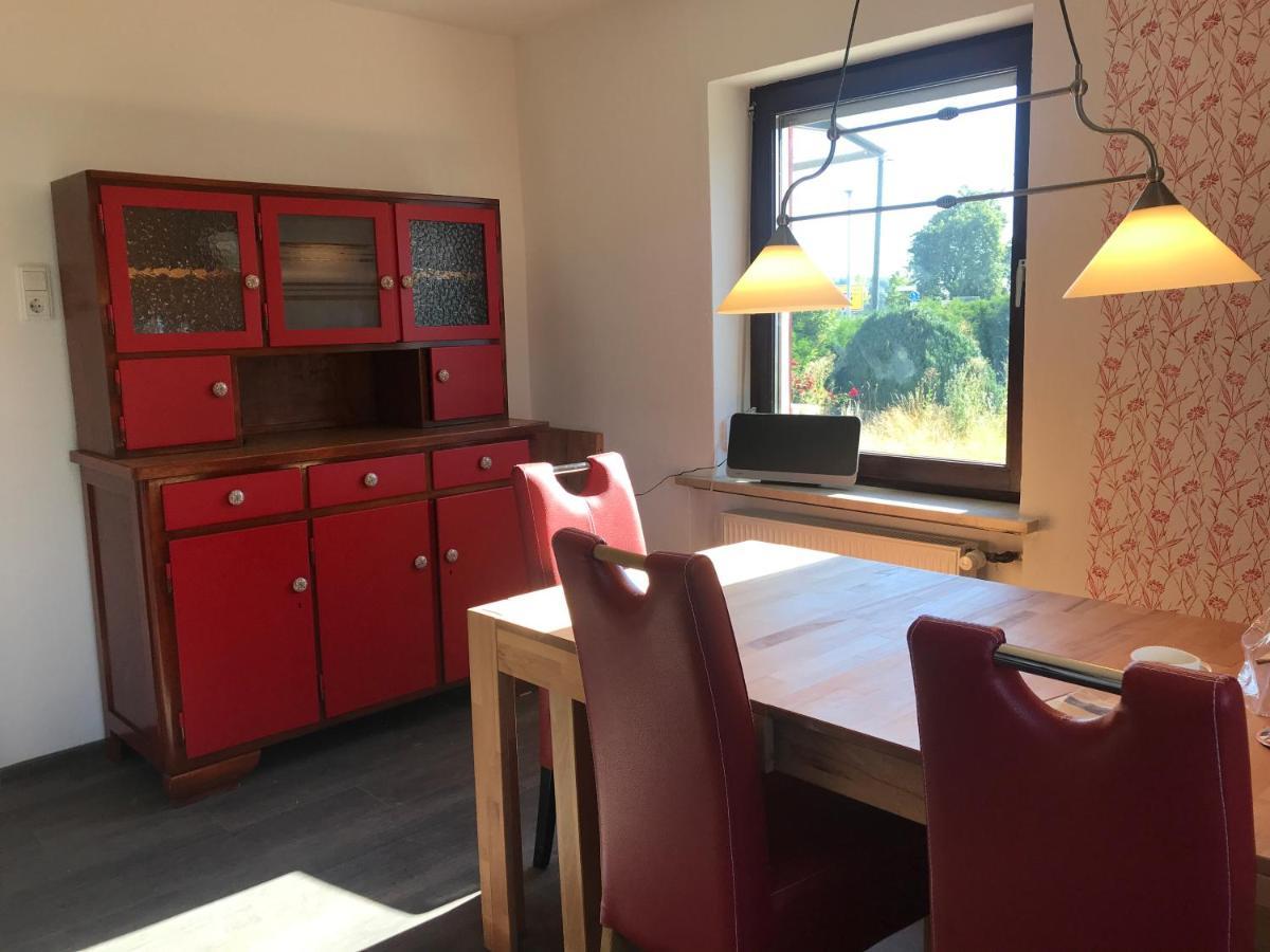 Ferienhaus Bei Lauingen, Mit Sauna Und Gartenlounge Veitriedhausen Luaran gambar